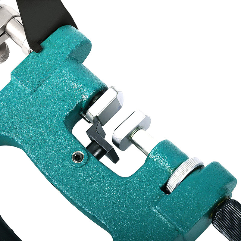 Insize 2186 Dial Snap Gauge Zoomed In