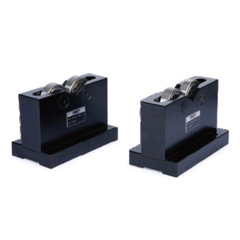 Insize 6888-1 Roller Bearing V-Block Set, 5.9x2.4x3.9"