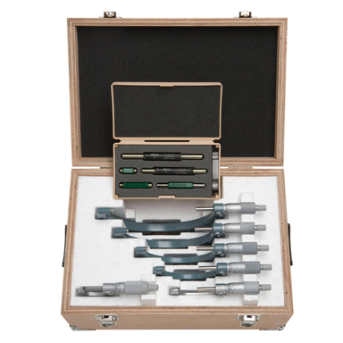 Mitutoyo 103-904-10 Micrometer Set 0-6" .001 RA